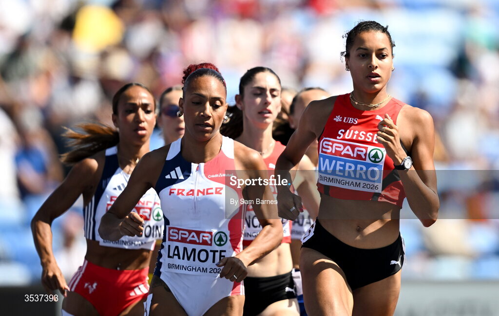 13 August; Audrey Werro of Switzerland, right, competes in the women's 800m semi-final 1 during day four of the European Athletics Championships 2026 at Alexander Stadium in Birmingham, England. Photo by Sam Barnes/Sportsfile