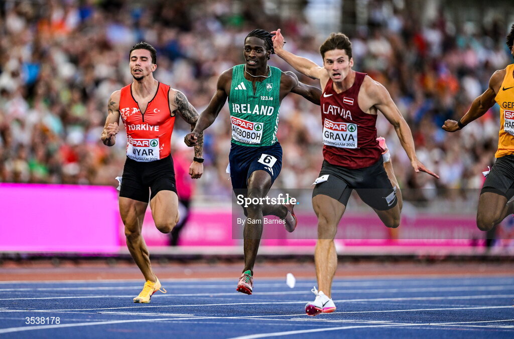 13 August 2026; Sean Aigboboh of Ireland, centre, finishes fourth in his men's 200m semi-final during day four of the European Athletics Championships 2026 at Alexander Stadium in Birmingham, England. Photo by Sam Barnes/Sportsfile