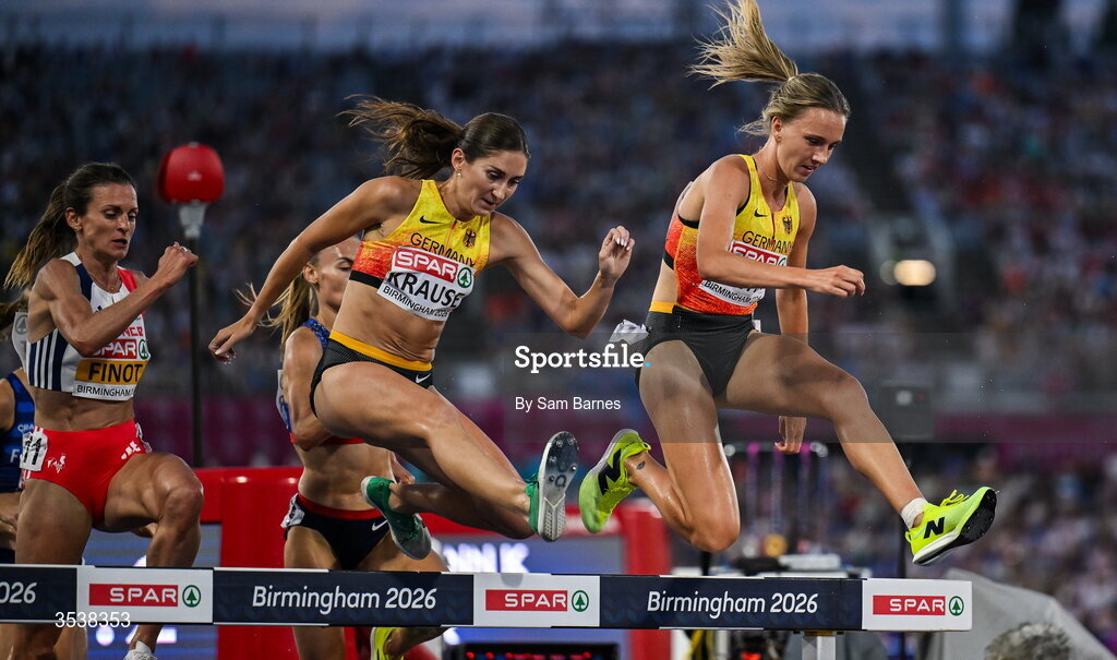 13 August 2026; Lea Meyer, right, and Gesa Felicitas Krause of Germany compete in the women's 3000m steeplechase final during day four of the European Athletics Championships 2026 at Alexander Stadium in Birmingham, England. Photo by Sam Barnes/Sportsfile