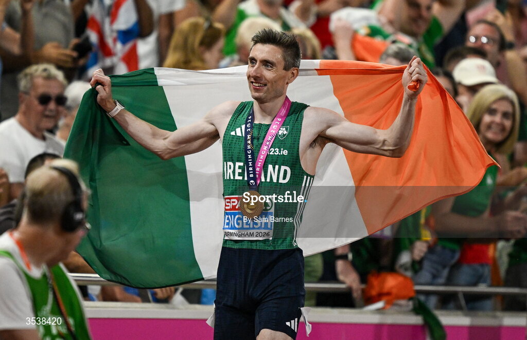 13 August 2026; Mark English of Ireland celebrates after finishing first and winning the gold medal in the men's 800m final during day four of the European Athletics Championships 2026 at Alexander Stadium in Birmingham, England. Photo by Sam Barnes/Sportsfile