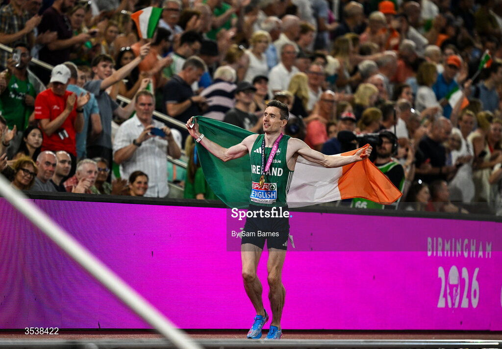 13 August 2026; Mark English of Ireland celebrates after finishing first and winning the gold medal in the men's 800m final during day four of the European Athletics Championships 2026 at Alexander Stadium in Birmingham, England. Photo by Sam Barnes/Sportsfile