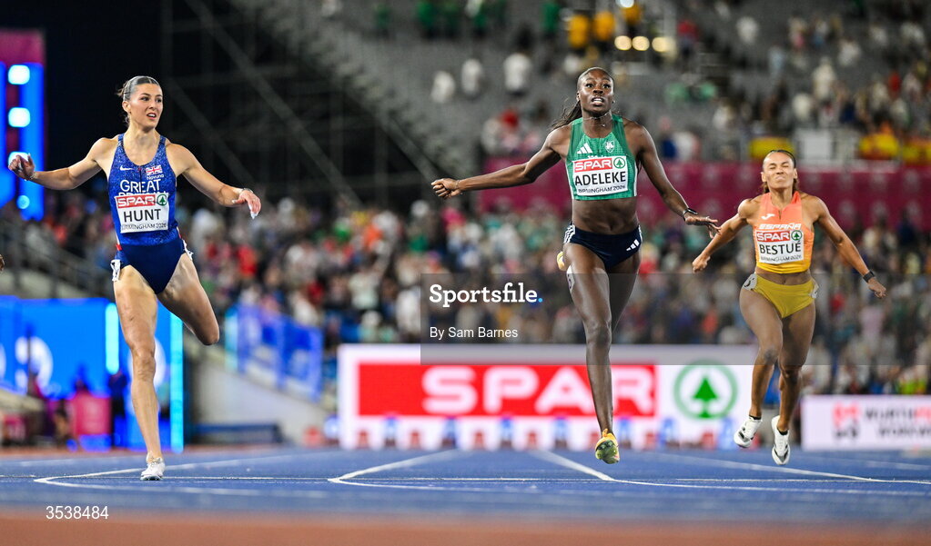 13 August 2026; Rhasidat Adeleke of Ireland, centre, finishes second and Amy Hunt of Great Britain and Northern Ireland, left,  finishes first in the women's 200m final during day four of the European Athletics Championships 2026 at Alexander Stadium in Birmingham, England. Photo by Sam Barnes/Sportsfile