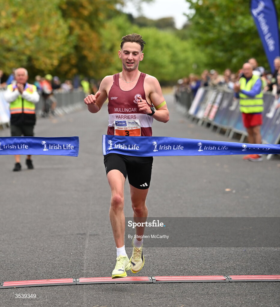 15 August 2026; Cormac Dalton of Mullingar Harriers AC crosses the finish line to win the 2026 Irish Life Frank Duffy 10 Mile, in the Phoenix Park, Dublin. Thousands of runners took part in the sold out Irish Life Frank Duffy 10 Mile, the second event in the 2026 Irish Life Dublin Race Series. Photo by Stephen McCarthy/Sportsfile