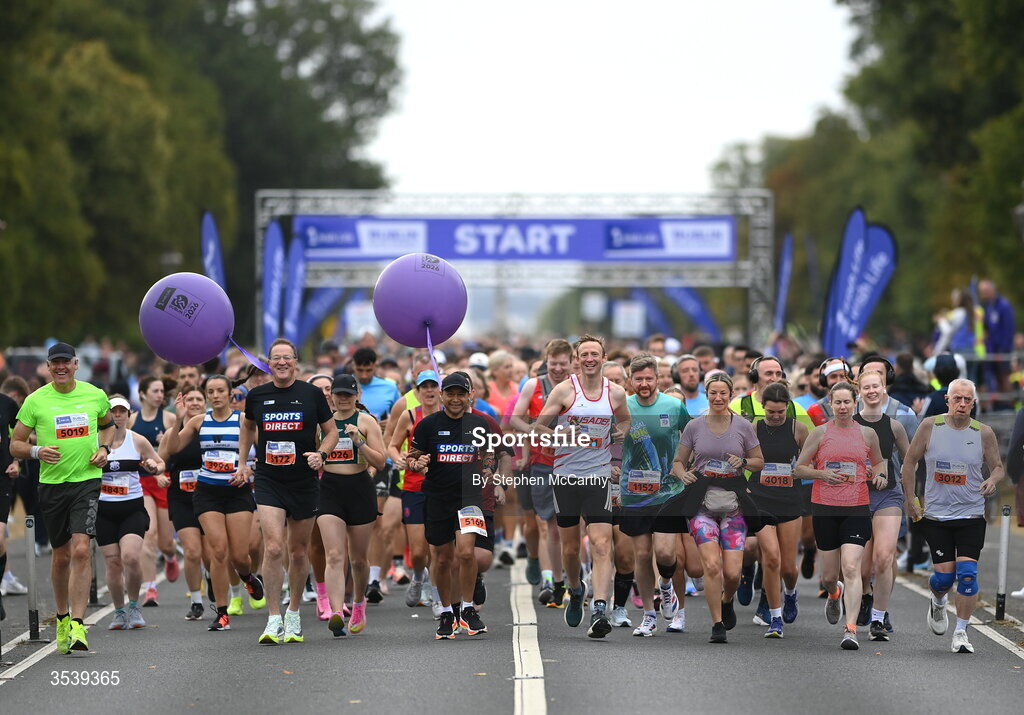 15 August 2026; Athletes at the start of the 2026 Irish Life Frank Duffy 10 Mile, in the Phoenix Park, Dublin. Thousands of runners took part in the sold out Irish Life Frank Duffy 10 Mile, the second event in the 2026 Irish Life Dublin Race Series. Photo by Stephen McCarthy/Sportsfile