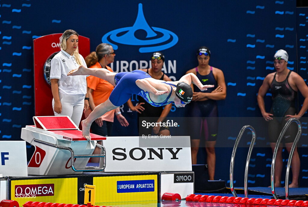 15 August 2026; Alana Burns-Atkin of Ireland competes in the Women’s 200m Butterfly during day six of the 2026 European Aquatics Championships in Paris, France. Photo by Ewan Gavet/Sportsfile