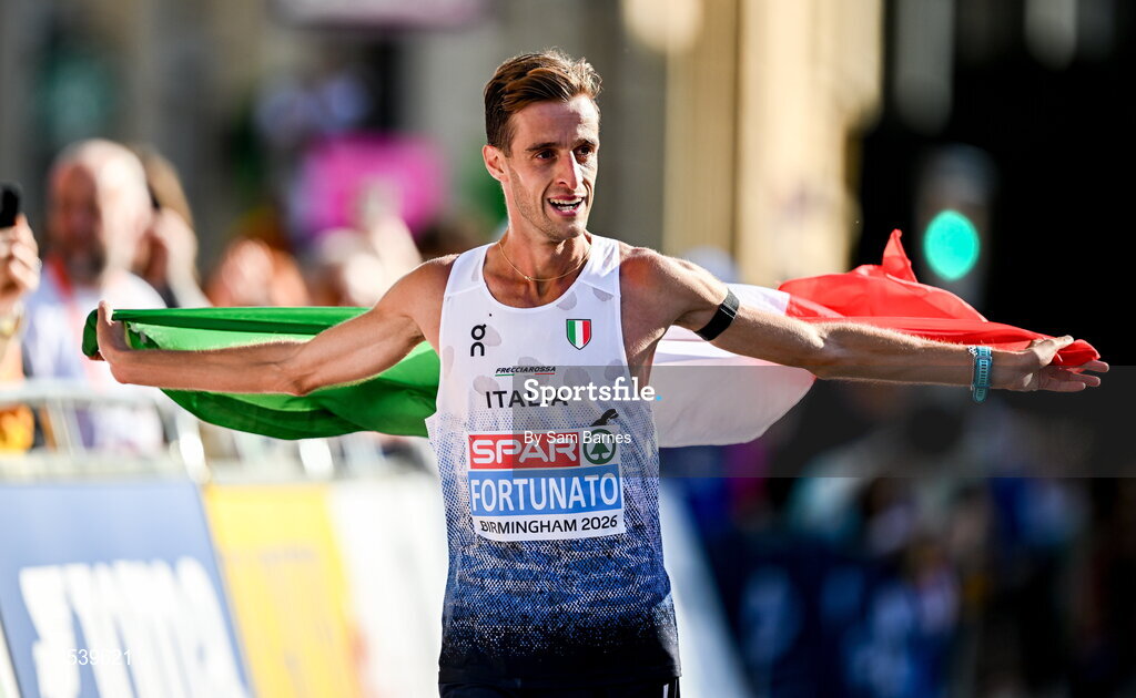 15 August 2026; Andrea Cosi of Italy on his way to finishing third in the men's marathon race walk during day six of the European Athletics Championships 2026 in Birmingham, England. Photo by Sam Barnes/Sportsfile