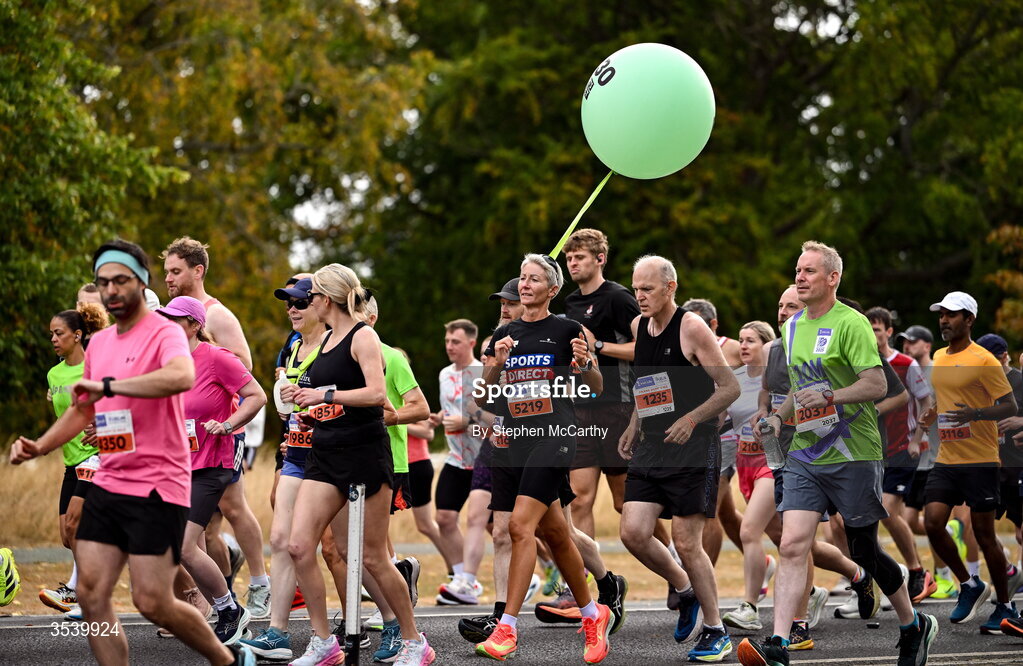 15 August 2026; Athletes and a pacer during the 2026 Irish Life Frank Duffy 10 Mile, in the Phoenix Park, Dublin. Thousands of runners took part in the sold out Irish Life Frank Duffy 10 Mile, the second event in the 2026 Irish Life Dublin Race Series. Photo by Stephen McCarthy/Sportsfile