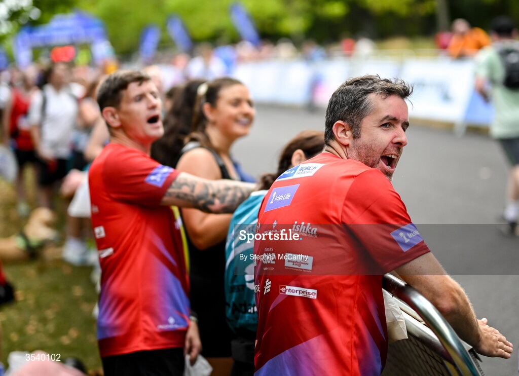 15 August 2026; Spectators during the 2026 Irish Life Frank Duffy 10 Mile, in the Phoenix Park, Dublin. Thousands of runners took part in the sold out Irish Life Frank Duffy 10 Mile, the second event in the 2026 Irish Life Dublin Race Series. Photo by Stephen McCarthy/Sportsfile