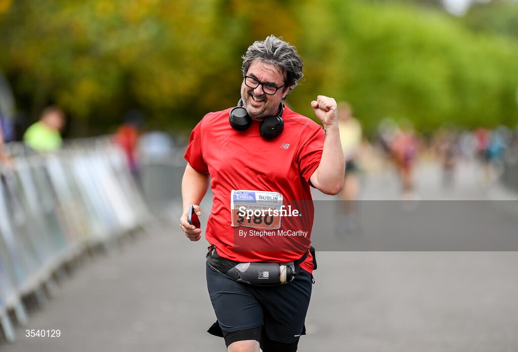 15 August 2026; Richard Carrick from Dublin during the 2026 Irish Life Frank Duffy 10 Mile, in the Phoenix Park, Dublin. Thousands of runners took part in the sold out Irish Life Frank Duffy 10 Mile, the second event in the 2026 Irish Life Dublin Race Series. Photo by Stephen McCarthy/Sportsfile