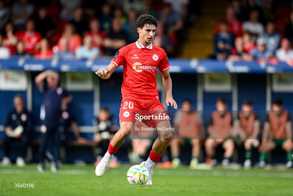 9 August 2026; Rodrigo Freitas of Shelbourne during the SSE Airtricity Men’s Premier Division match between Shelbourne and St Patrick's Athletic at Tolka Park in Dublin. Photo by Stephen McCarthy/Sportsfile