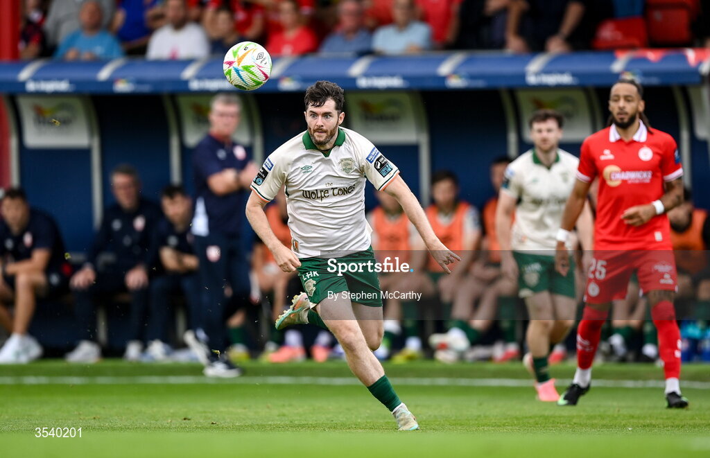 9 August 2026; Aidan Keena of St Patrick's Athletic during the SSE Airtricity Men’s Premier Division match between Shelbourne and St Patrick's Athletic at Tolka Park in Dublin. Photo by Stephen McCarthy/Sportsfile