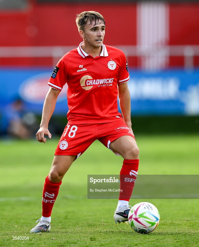 9 August 2026; James Norris of Shelbourne during the SSE Airtricity Men’s Premier Division match between Shelbourne and St Patrick's Athletic at Tolka Park in Dublin. Photo by Stephen McCarthy/Sportsfile