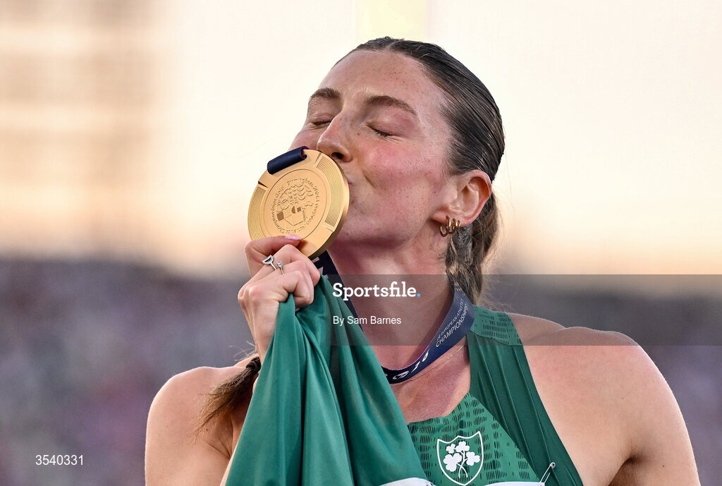 15 August 2026; Kate O’Connor of Ireland celebrates with her gold medal after winning the women’s heptathlon during day six of the European Athletics Championships 2026 at Alexander Stadium in Birmingham, England. Photo by Sam Barnes/Sportsfile