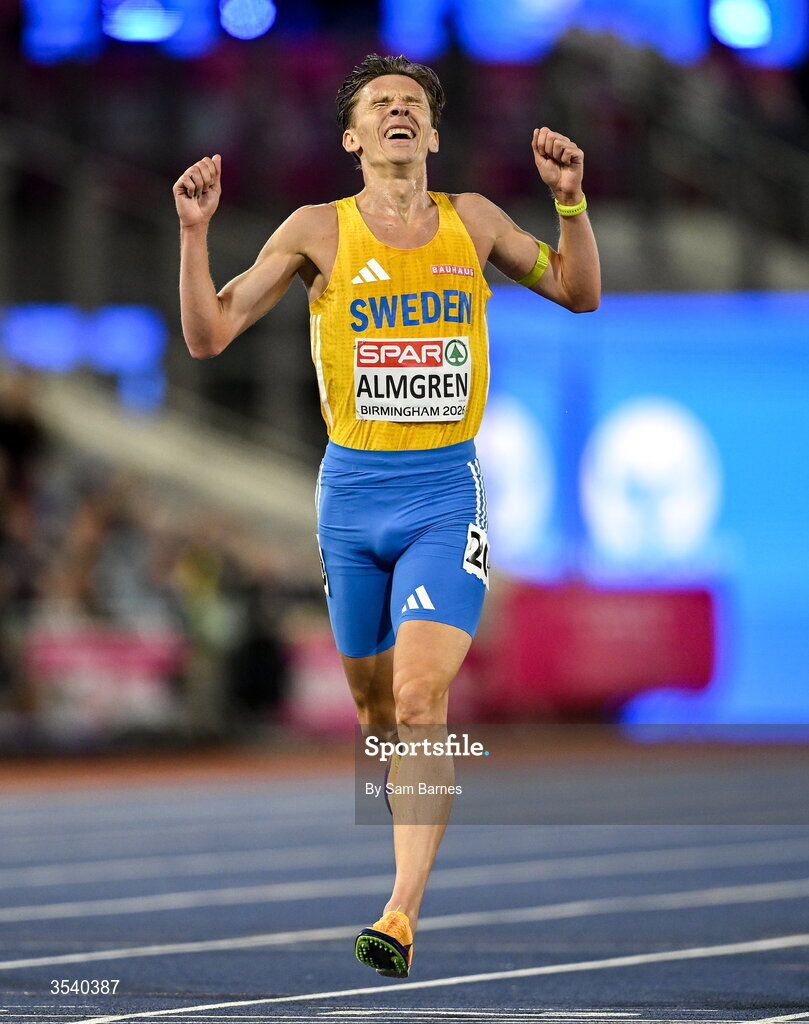 15 August 2026; Andreas Almgren of Sweden celebrates winning the men's 10,000m final during day six of the European Athletics Championships 2026 at Alexander Stadium in Birmingham, England. Photo by Sam Barnes/Sportsfile