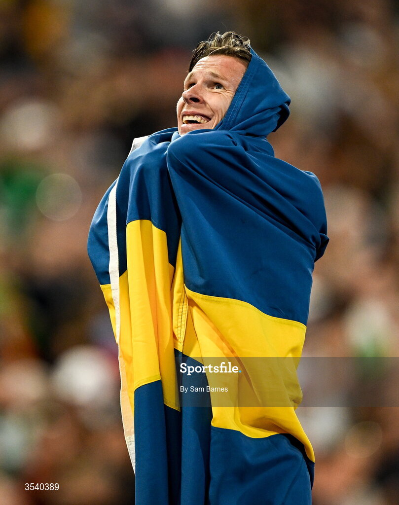 15 August 2026; Andreas Almgren of Sweden celebrates winning the men's 10,000m final during day six of the European Athletics Championships 2026 at Alexander Stadium in Birmingham, England. Photo by Sam Barnes/Sportsfile Photo by Sam Barnes/Sportsfile