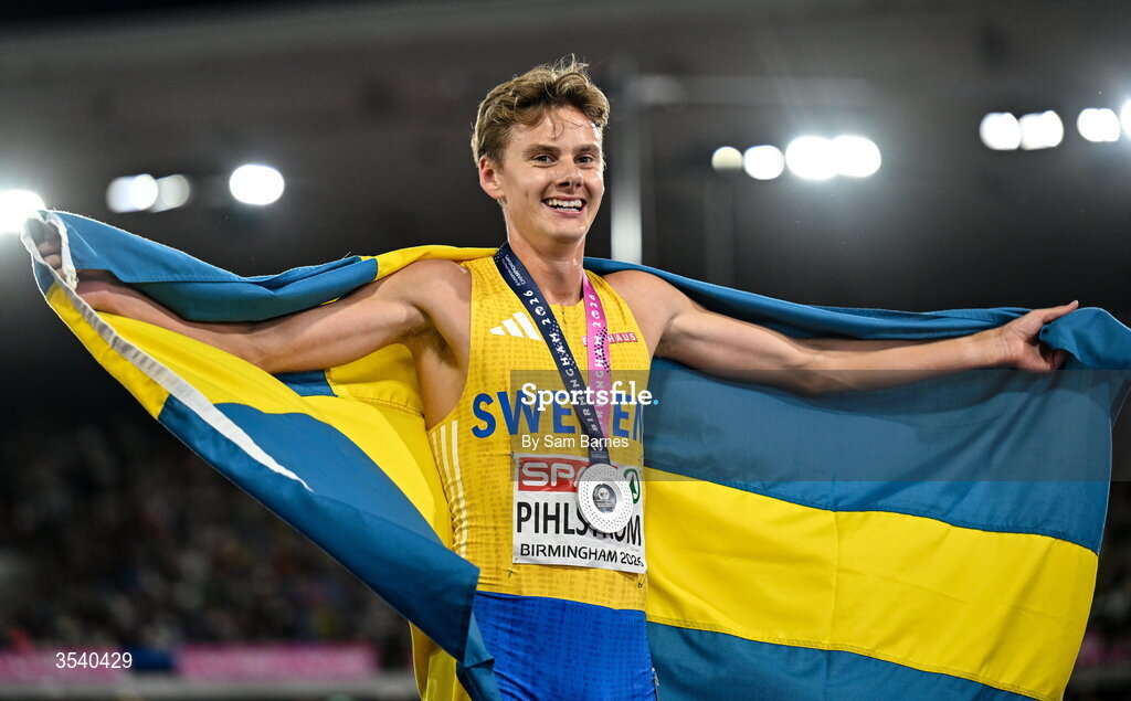 15 August 2026; Samuel Philstrom of Sweden celebrates with his silver medal after the men's 1500m final during day six of the European Athletics Championships 2026 at Alexander Stadium in Birmingham, England. Photo by Sam Barnes/Sportsfile