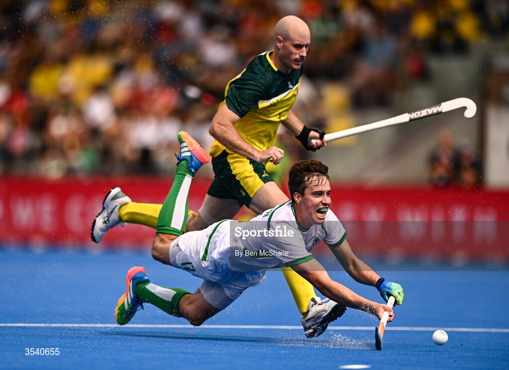 16 August 2026; Sean Murray of Ireland in action against Jack Welch of Australia during the FIH Men's Hockey World Cup 2026 Pool C match between Ireland and Australia at the Belfius Hockey Arena in Wavre, Belgium. Photo by Ben McShane/Sportsfile