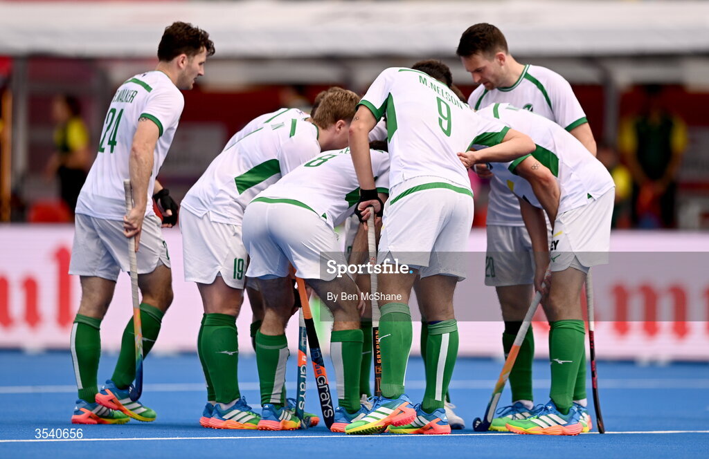 16 August 2026; Ireland players huddle before taking a penalty-corner during the FIH Men's Hockey World Cup 2026 Pool C match between Ireland and Australia at the Belfius Hockey Arena in Wavre, Belgium. Photo by Ben McShane/Sportsfile