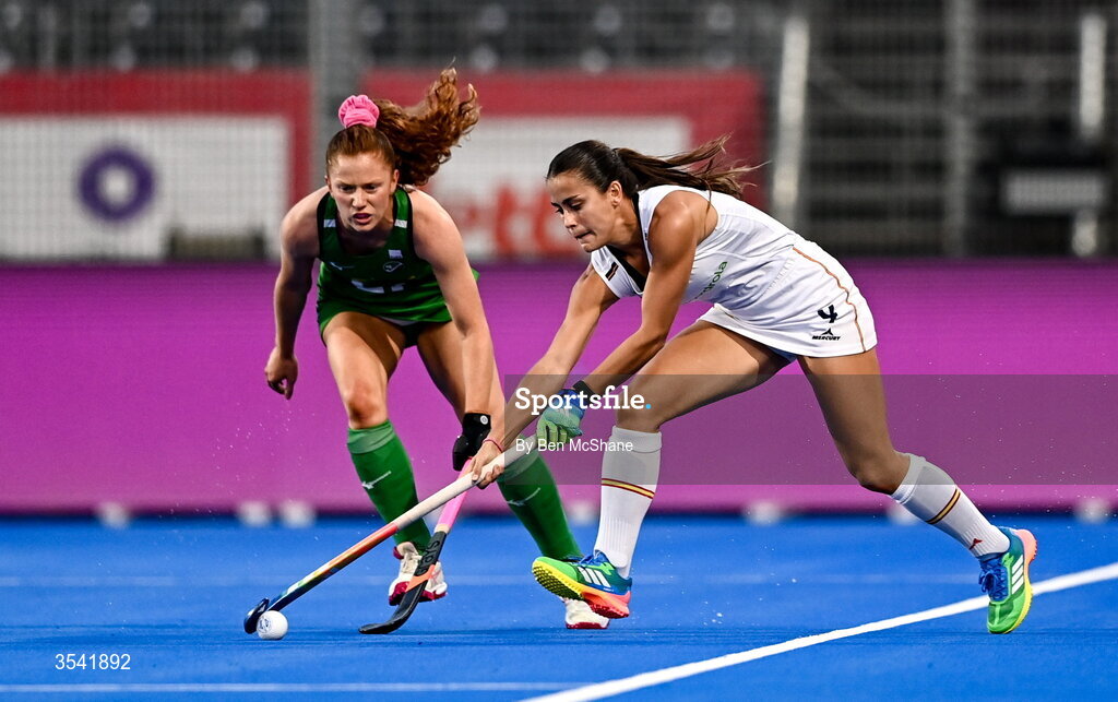 16 August 2026; Laura Bosch of Spain in action against Sarah McAuley of Ireland during the FIH Women's Hockey World Cup 2026 Pool C match between Ireland and Spain at the Belfius Hockey Arena in Wavre, Belgium. Photo by Ben McShane/Sportsfile