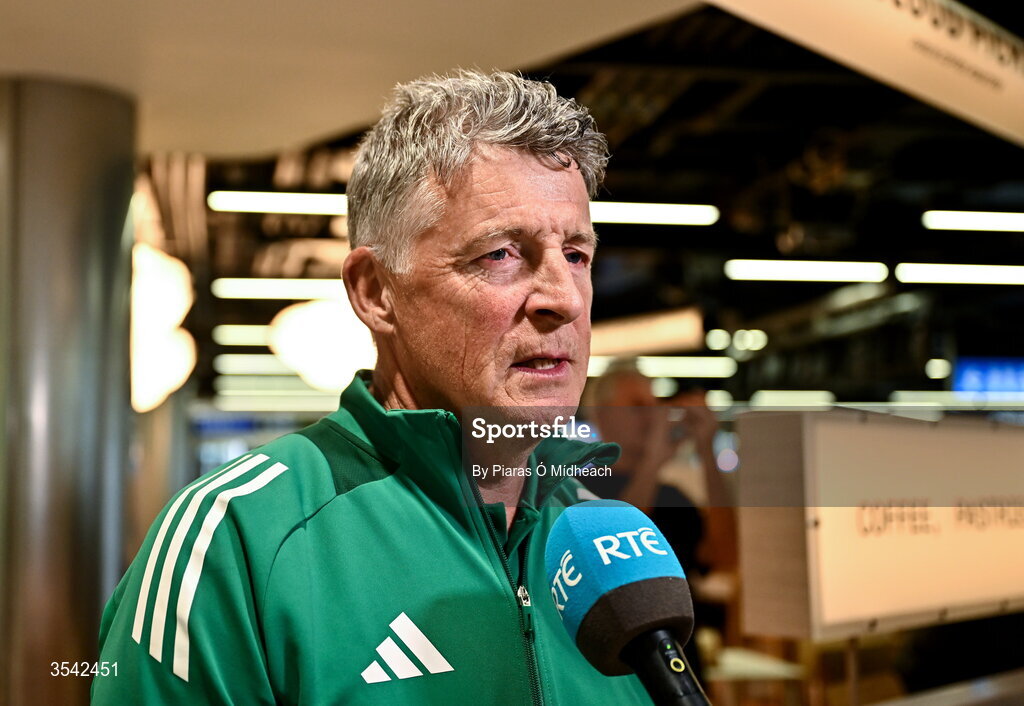 17 August 2026; Michael O'Connor, father and coach of Women’s heptathlon gold medalist Kate O'Connor, at Dublin Airport on return from the 2026 European Athletics Championships in Birmingham, England. Photo by Piaras Ó Mídheach/Sportsfile