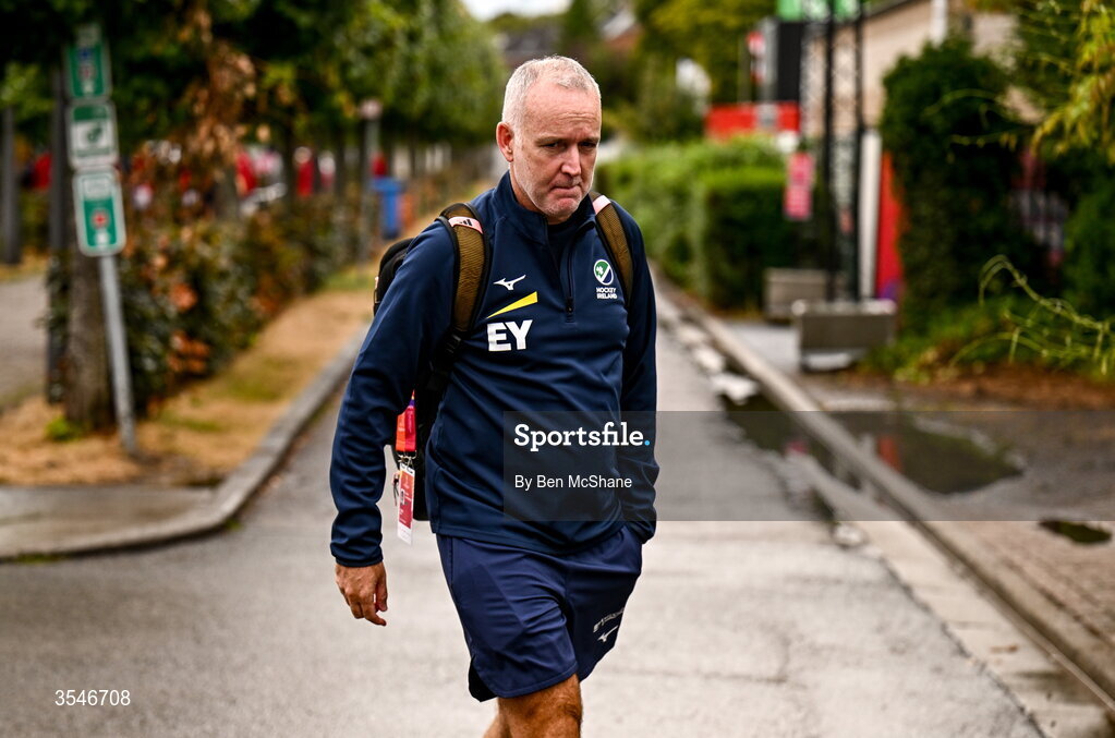 20 August 2026; Ireland head coach Mark Tumilty arrives before the FIH Men's Hockey World Cup 2026 Pool C match between Ireland and Spain at the Belfius Hockey Arena in Wavre, Belgium. Photo by Ben McShane/Sportsfile
