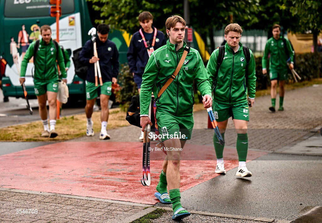 20 August 2026; Alistair Empey of Ireland arrives  with teammates before the FIH Men's Hockey World Cup 2026 Pool C match between Ireland and Spain at the Belfius Hockey Arena in Wavre, Belgium. Photo by Ben McShane/Sportsfile