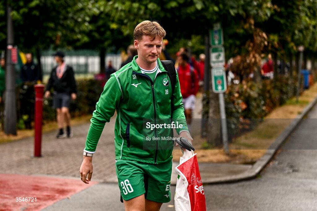 20 August 2026; Sam Hyland of Ireland arrives before the FIH Men's Hockey World Cup 2026 Pool C match between Ireland and Spain at the Belfius Hockey Arena in Wavre, Belgium. Photo by Ben McShane/Sportsfile