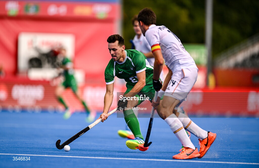 20 August 2026; Matthew Nelson of Ireland in action against Marc Miralles of Spain during the FIH Men's Hockey World Cup 2026 Pool C match between Ireland and Spain at the Belfius Hockey Arena in Wavre, Belgium. Photo by Ben McShane/Sportsfile