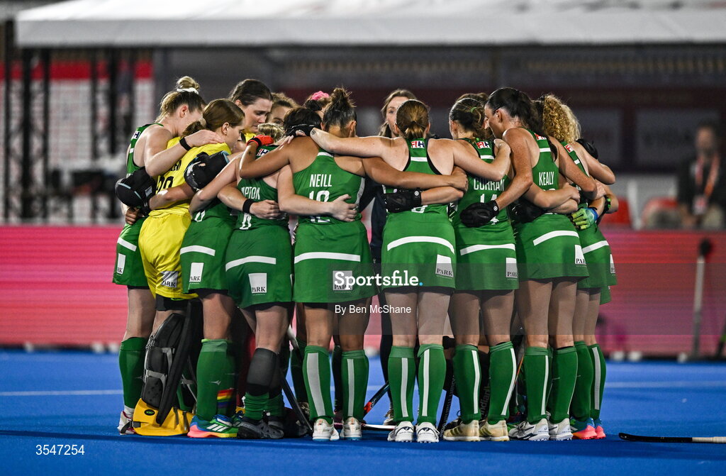 20 August 2026; Ireland players huddle after their defeat in the FIH Women's Hockey World Cup 2026 Pool C match between Belgium and Ireland at the Belfius Hockey Arena in Wavre, Belgium. Photo by Ben McShane/Sportsfile