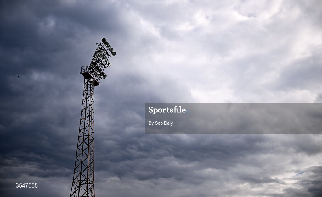 21 August 2026; Floodlights before the SSE Airtricity Men’s Premier Division match between Bohemians and Derry City at Dalymount Park in Dublin. Photo by Seb Daly/Sportsfile
