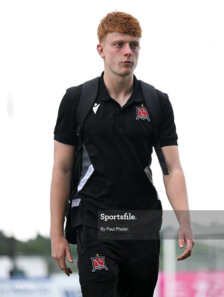 21 August 2026; Aaron Keogh of Dundalk arrives before the SSE Airtricity Men’s Premier Division match between Dundalk and Galway United at Oriel Park in Dundalk, Louth. Photo by Paul Phelan/Sportsfile