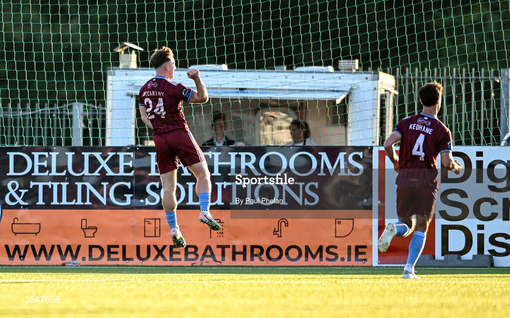21 August 2026; Ed McCarthy of Galway United celebrates after scoring his side's first goal during the SSE Airtricity Men’s Premier Division match between Dundalk and Galway United at Oriel Park in Dundalk, Louth. Photo by Paul Phelan/Sportsfile
