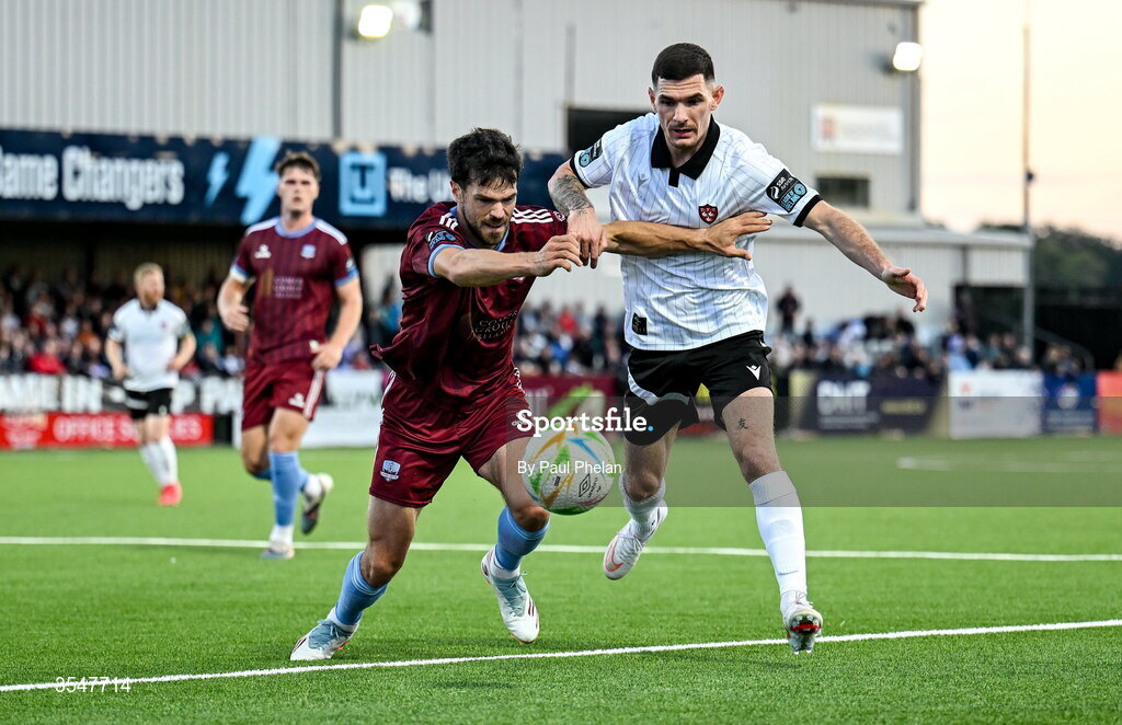 21 August 2026; Jimmy Keohane of Galway United in action against Trevor Clarke of Dundalk during the SSE Airtricity Men’s Premier Division match between Dundalk and Galway United at Oriel Park in Dundalk, Louth. Photo by Paul Phelan/Sportsfile