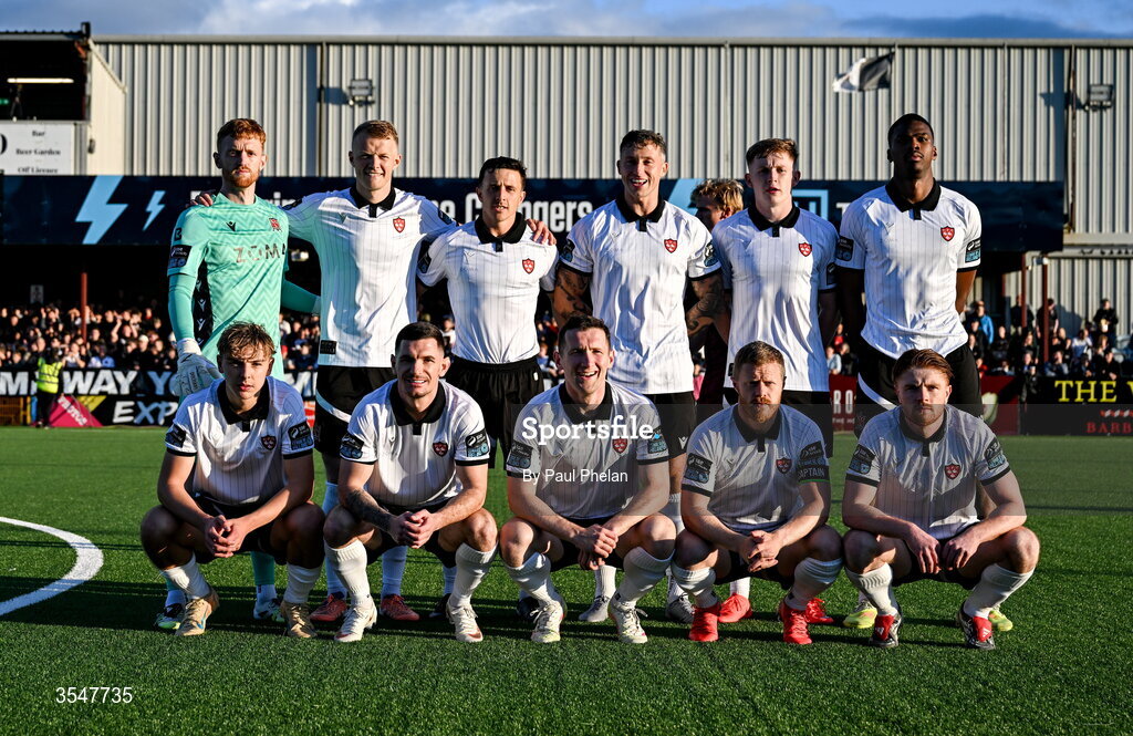 21 August 2026; The Dundalk team before the SSE Airtricity Men’s Premier Division match between Dundalk and Galway United at Oriel Park in Dundalk, Louth. Photo by Paul Phelan/Sportsfile