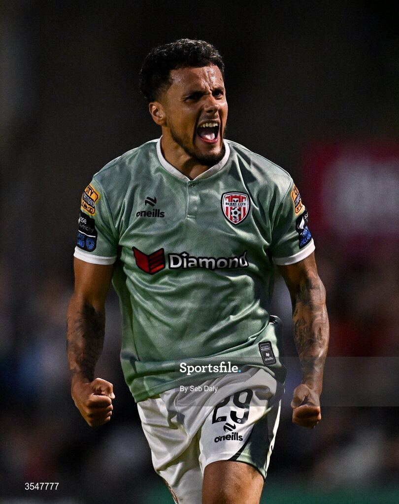 21 August 2026; Tyler Smith of Derry City celebrates after scoring his side's second goal during the SSE Airtricity Men’s Premier Division match between Bohemians and Derry City at Dalymount Park in Dublin. Photo by Seb Daly/Sportsfile
