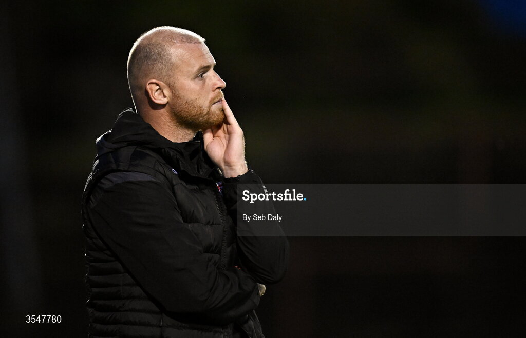 21 August 2026; Derry City interim manager Mark Connolly during the SSE Airtricity Men’s Premier Division match between Bohemians and Derry City at Dalymount Park in Dublin. Photo by Seb Daly/Sportsfile