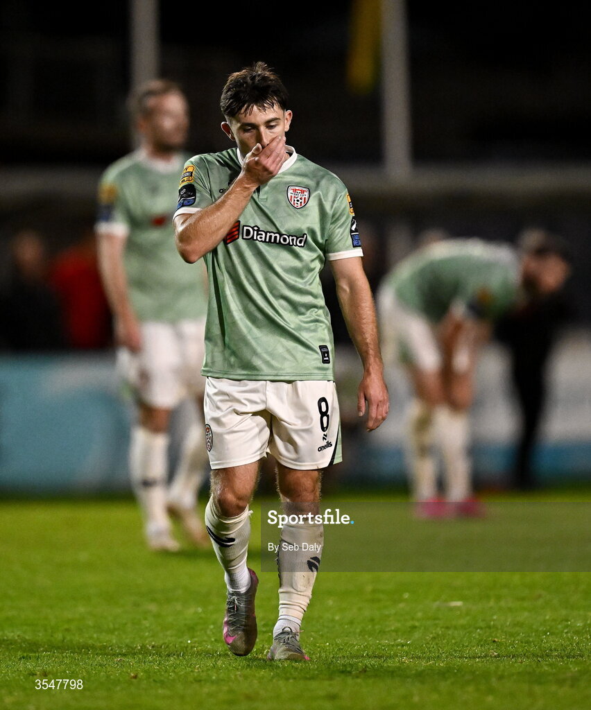 21 August 2026; Adam O'Reilly of Derry City after his side conceded a fourth goal during the SSE Airtricity Men’s Premier Division match between Bohemians and Derry City at Dalymount Park in Dublin. Photo by Seb Daly/Sportsfile