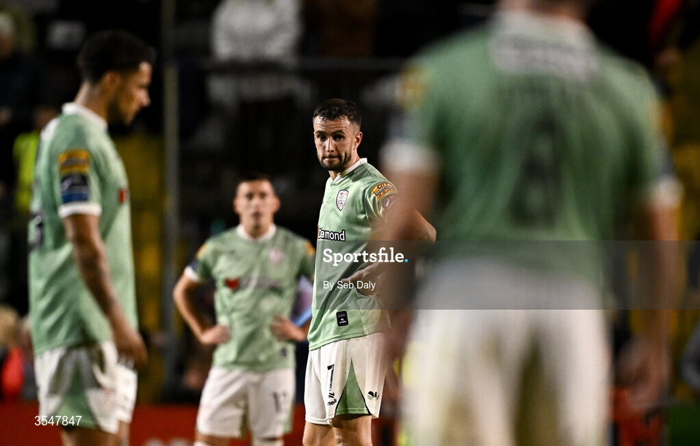 21 August 2026; Michael Duffy of Derry City after his side conceded a fifth goal during the SSE Airtricity Men’s Premier Division match between Bohemians and Derry City at Dalymount Park in Dublin. Photo by Seb Daly/Sportsfile