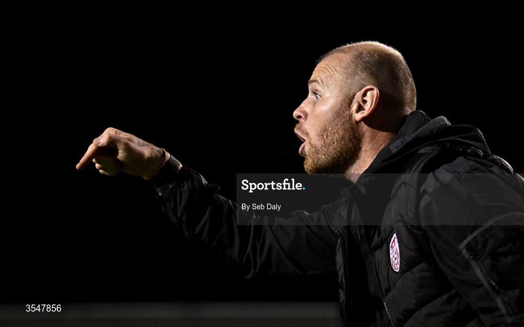 21 August 2026; Derry City interim manager Mark Connolly during the SSE Airtricity Men’s Premier Division match between Bohemians and Derry City at Dalymount Park in Dublin. Photo by Seb Daly/Sportsfile