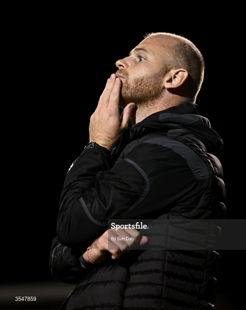 21 August 2026; Derry City interim manager Mark Connolly during the SSE Airtricity Men’s Premier Division match between Bohemians and Derry City at Dalymount Park in Dublin. Photo by Seb Daly/Sportsfile