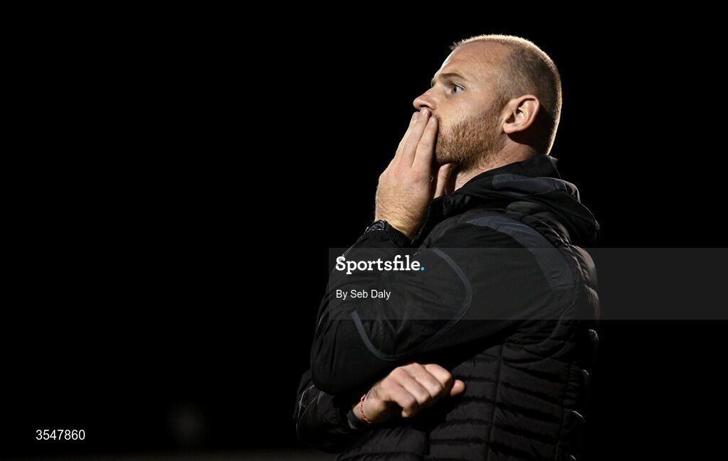 21 August 2026; Derry City interim manager Mark Connolly during the SSE Airtricity Men’s Premier Division match between Bohemians and Derry City at Dalymount Park in Dublin. Photo by Seb Daly/Sportsfile