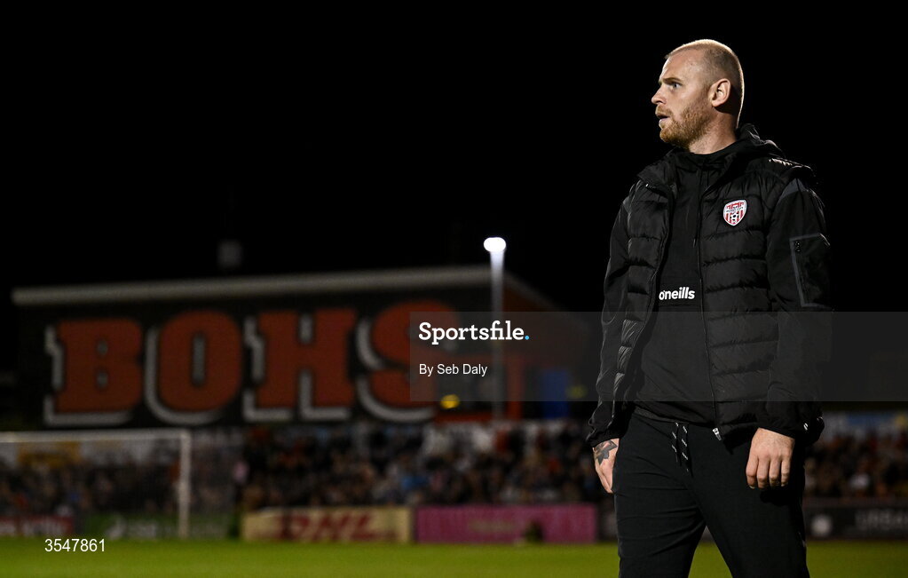 21 August 2026; Derry City interim manager Mark Connolly during the SSE Airtricity Men’s Premier Division match between Bohemians and Derry City at Dalymount Park in Dublin. Photo by Seb Daly/Sportsfile