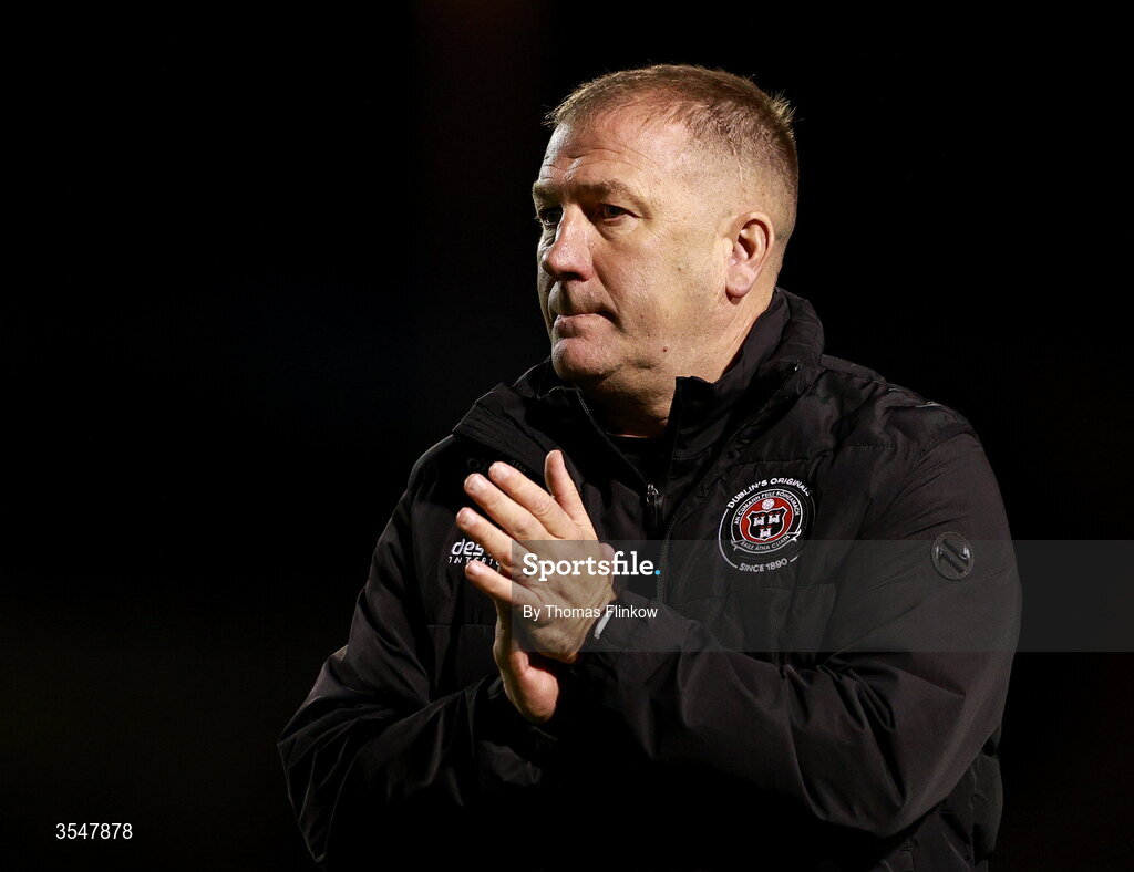 21 August 2026; Bohemians manager Alan Reynolds leaves the pitch after his side's victory in the SSE Airtricity Men’s Premier Division match between Bohemians and Derry City at Dalymount Park in Dublin. Photo by Thomas Flinkow/Sportsfile