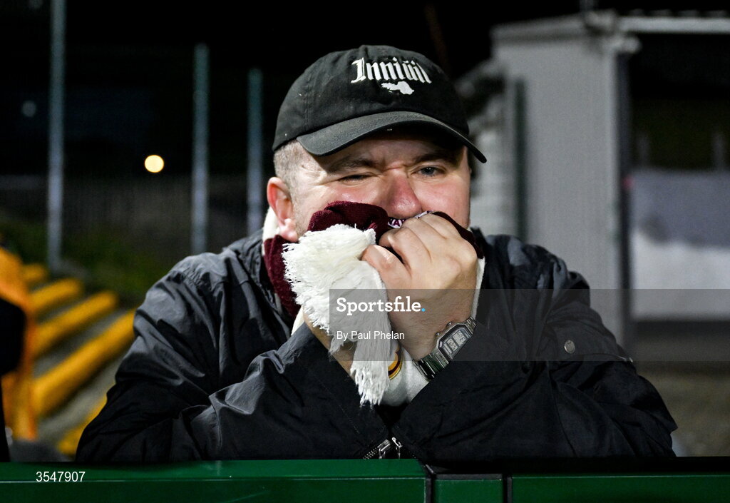21 August 2026; A Galway United supporters celebrates after the SSE Airtricity Men’s Premier Division match between Dundalk and Galway United at Oriel Park in Dundalk, Louth. Photo by Paul Phelan/Sportsfile