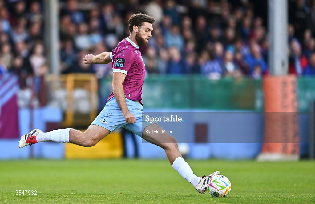 21 August 2026; Conor Keeley of Drogheda United during the SSE Airtricity Men’s Premier Division match between Drogheda United and St Patrick's Athletic at Sullivan & Lambe Park in Drogheda, Louth. Photo by Tyler Miller/Sportsfile