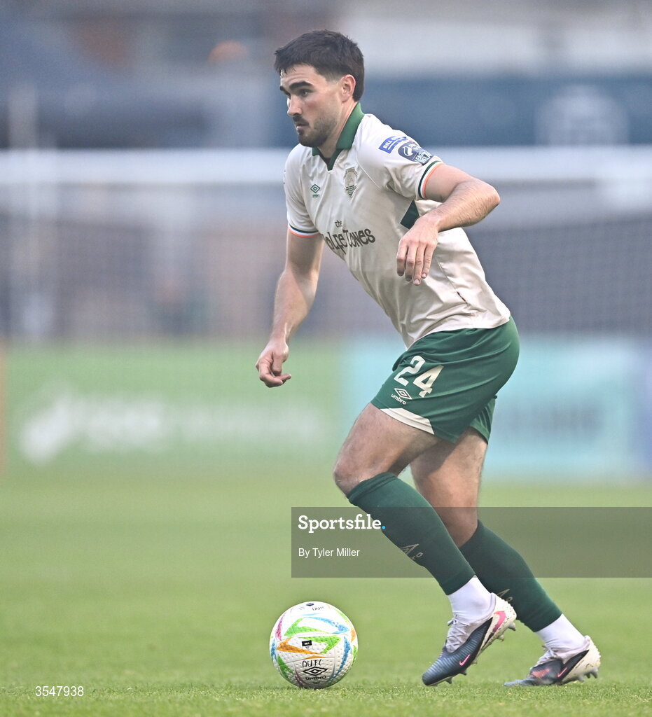 21 August 2026; Luke Turner of St Patrick's Athletic during the SSE Airtricity Men’s Premier Division match between Drogheda United and St Patrick's Athletic at Sullivan & Lambe Park in Drogheda, Louth. Photo by Tyler Miller/Sportsfile
