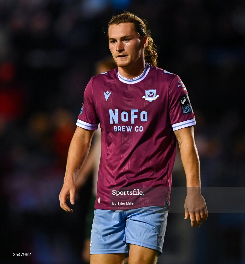 21 August 2026; Alfie Bates of Drogheda United during the SSE Airtricity Men’s Premier Division match between Drogheda United and St Patrick's Athletic at Sullivan & Lambe Park in Drogheda, Louth. Photo by Tyler Miller/Sportsfile