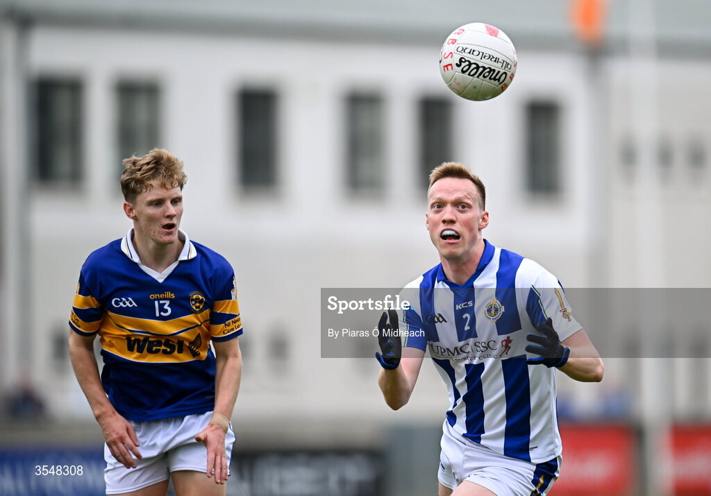 22 August 2026; Brian Bobbett of Ballyboden St Enda's in action against Lenny Cahill of Castleknock during the PTSB Dublin Senior Club Football Championships Round 2 match between Ballyboden St Enda's and Castleknock at Parnell Park in Dublin. Photo by Piaras Ó Mídheach/Sportsfile