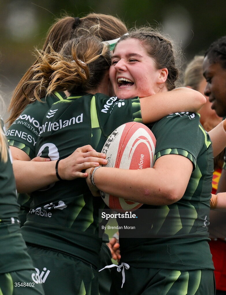 22 August 2026; Jemima Adams Verling of Connacht celebrates after scoring her side's second try during the Vodafone Womens Interprovincial Championship Round 3 match between Connacht and Munster at Dexcom Stadium in Galway. Photo by Brendan Moran/Sportsfile