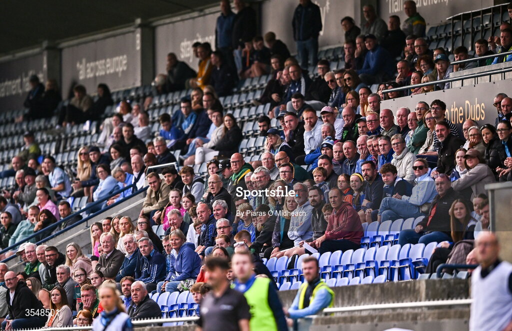 22 August 2026; Spectators during the PTSB Dublin Senior Club Football Championships Round 2 match between Skerries Harps and Thomas Davis at Parnell Park in Dublin. Photo by Piaras Ó Mídheach/Sportsfile